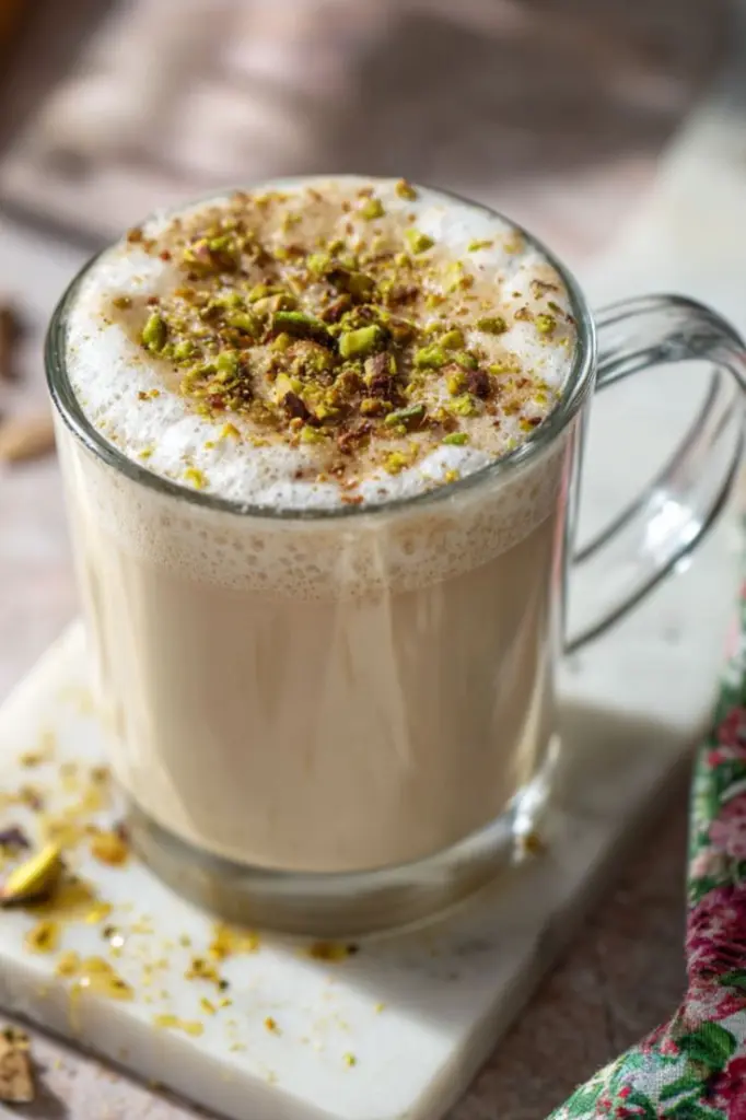 Pistachio Latte Recipe - Lulu's Copycats.webp
