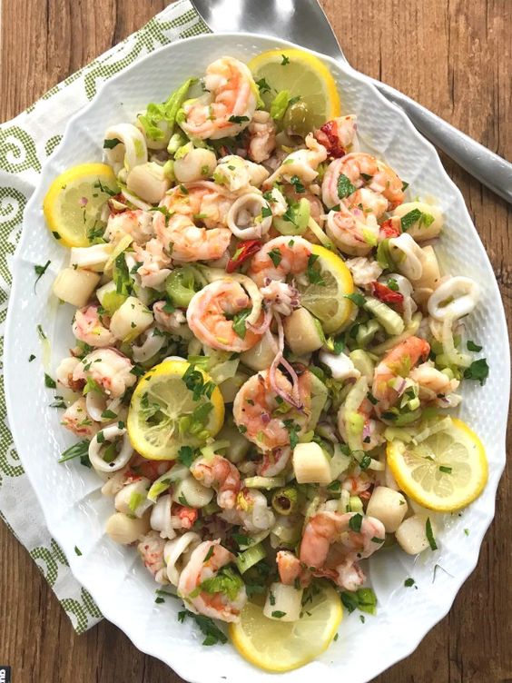 Sea food salad, سلطة م أكولات بحرية